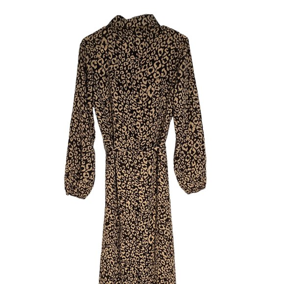 Maxi dress with leopard pattern - Picture 1 of 2